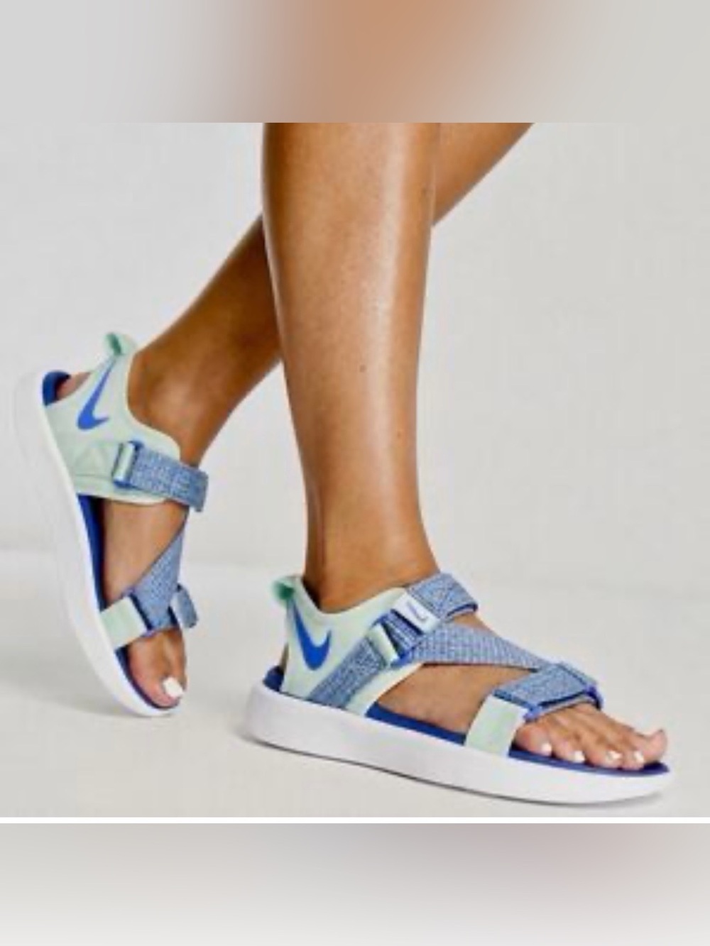 Nike Vista Women's Sandals - Mint Foam / Cashmere / Medium Blue (Size 8 US)